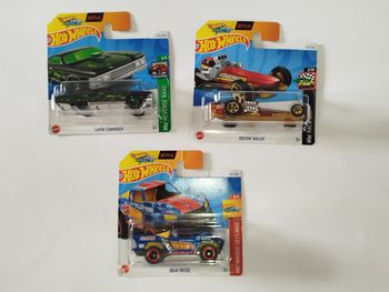 Hot Wheels Lot Let'Race BajanTruck Layin' Lowrider Rockin'Railer Netflix