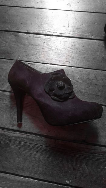 Magnifique boots à talon T39