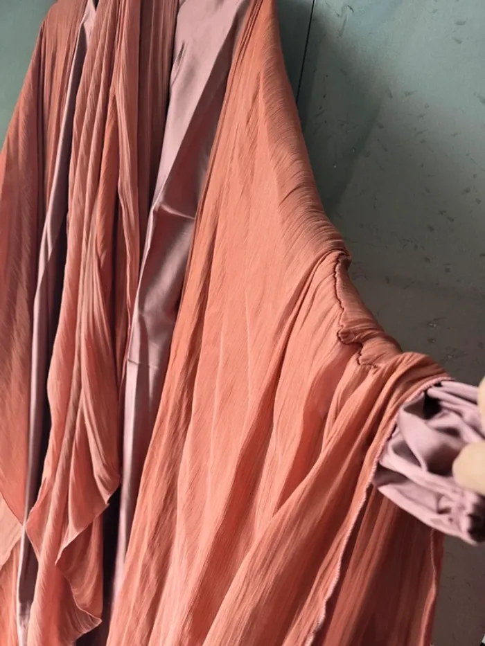 Abaya 3 pièces couleur brique – taille 54 – très beau rendu - photo numéro 4