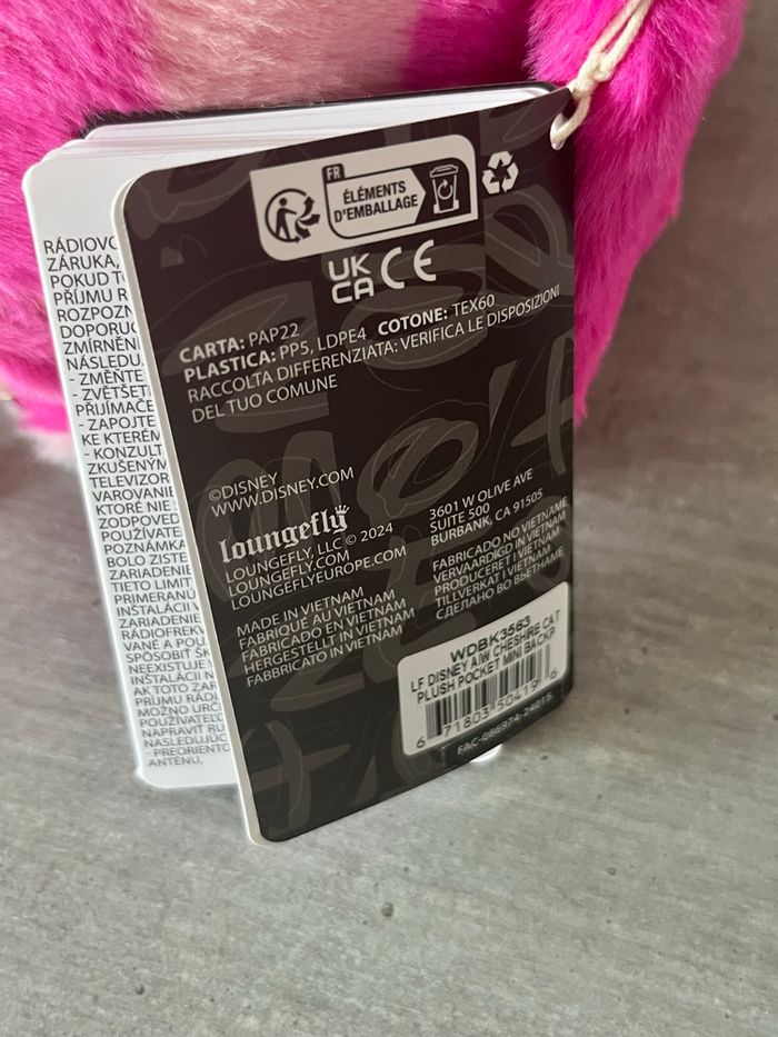 Sac à dos Loungefly le chat du Cheshire peluche - photo numéro 4