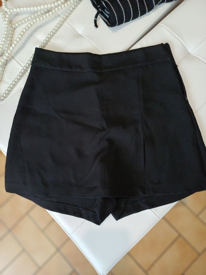 Jupe short - photo numéro 3