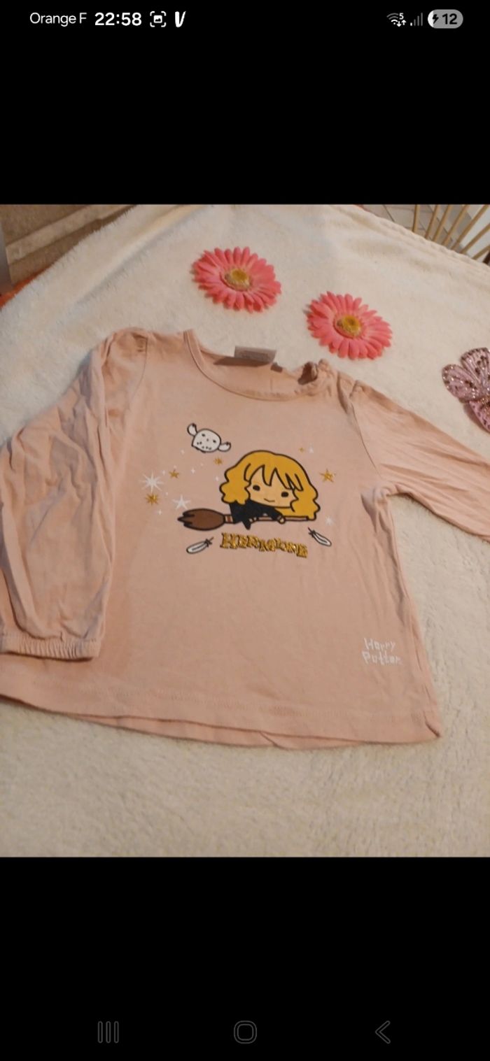 T.shirt fille taille 24 mois