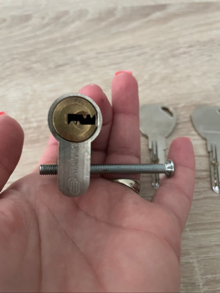 Cylindre Standers avec 5 clés - photo numéro 2