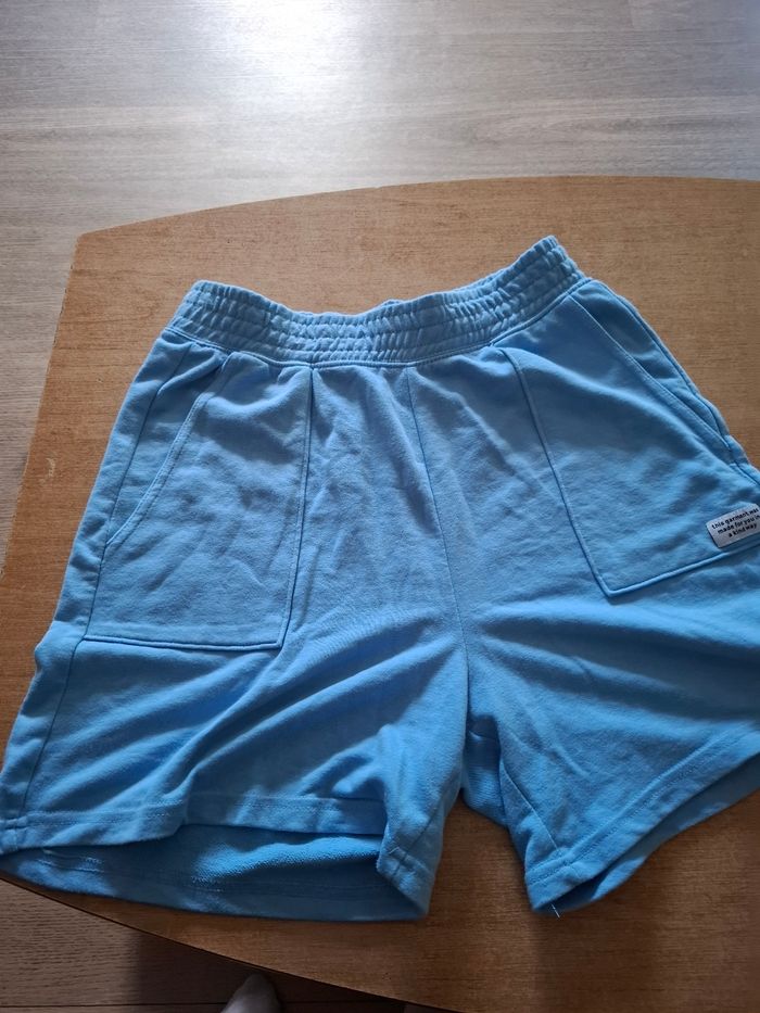 Short femmerobe été