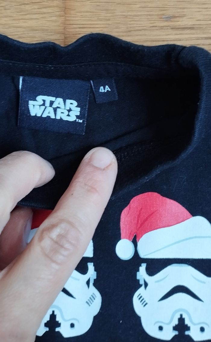 T-shirt garçon 4 ans  Noël - photo numéro 4