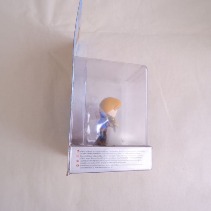 Super Smash Bros Amiibo Mii Swordfighter nr. 49 - photo numéro 4