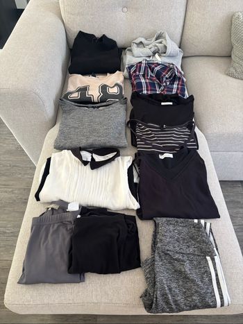 Lot de vêtements taille S