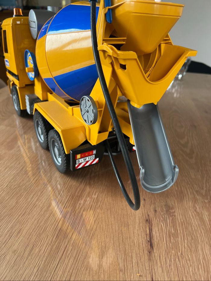 Camion benne bruder - photo numéro 7