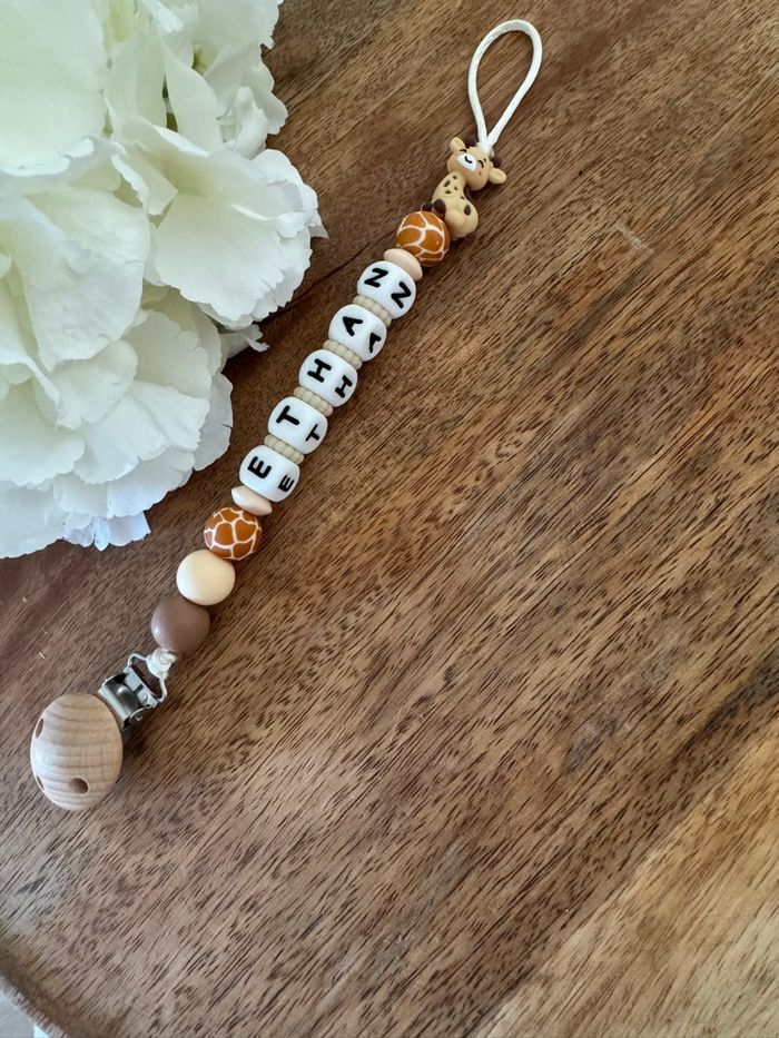 Attache tétine personnalisée - photo numéro 5