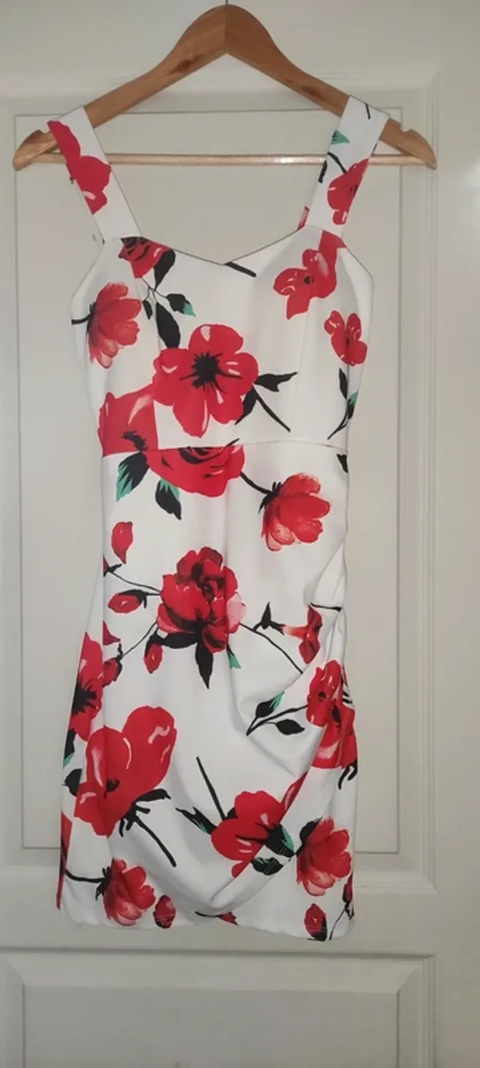 Robe à bretelles