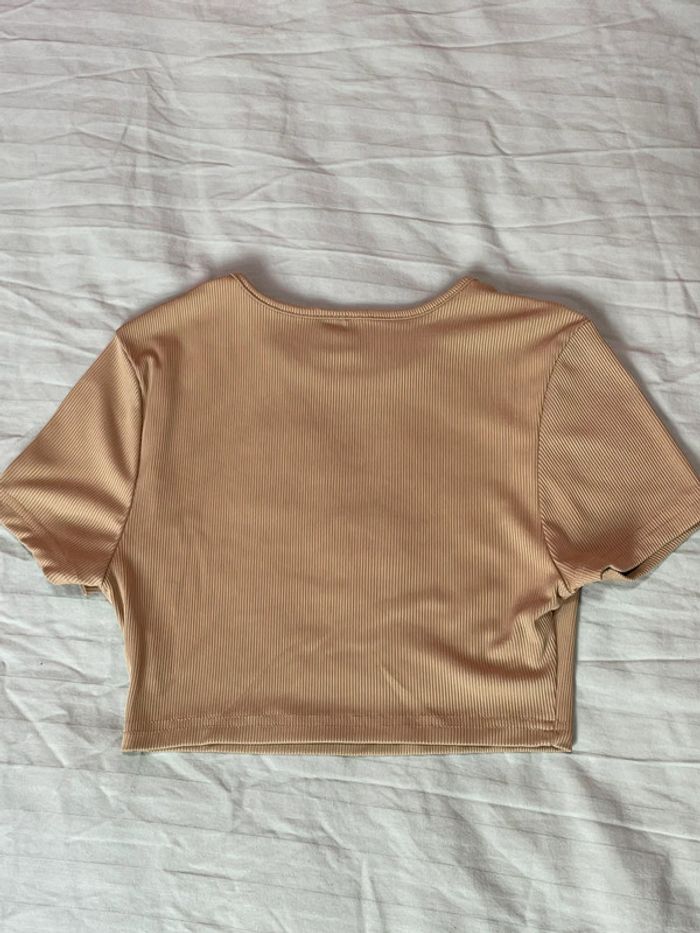 Crop top court beige - photo numéro 2