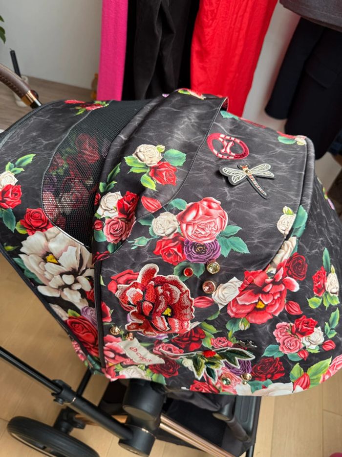 Châssis Poussette priam et siège Cybex - photo numéro 5