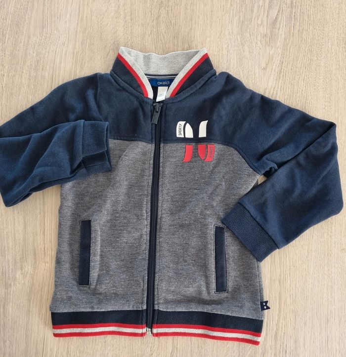 Veste we jogging okaidi 5ans