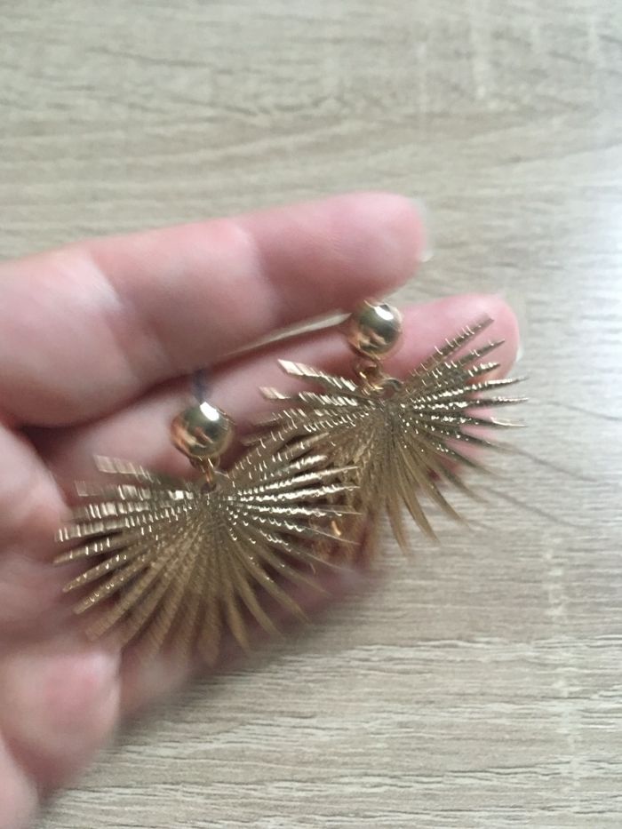 Boucles d’oreilles NEUVES pour femme forme de cœur et de soleil couleur doré - photo numéro 6