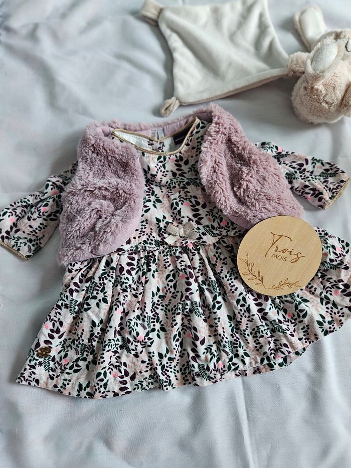 Lot vêtement fille 3 mois - photo numéro 9