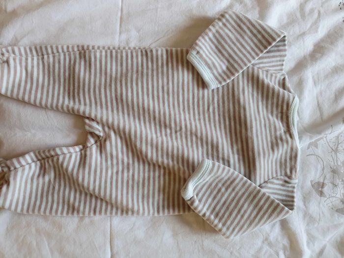 Pyjama Gėmo - 1 mois - - photo numéro 2