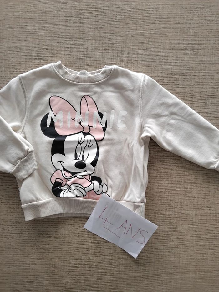 Pull Minnie 4 ans