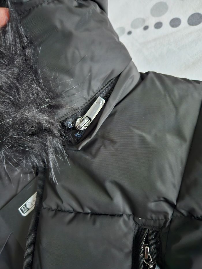 Doudoune noire Kaporal neuve avec étiquette - photo numéro 4