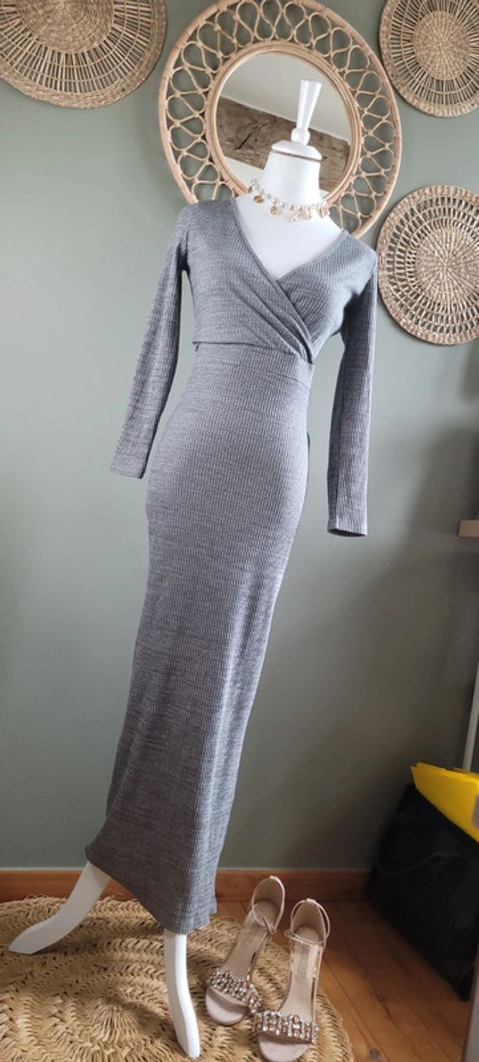 Jolie robe longue taille S Parfait état - photo numéro 2