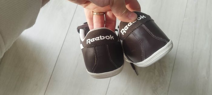 Baskets Reebok marrons impeccables - photo numéro 2