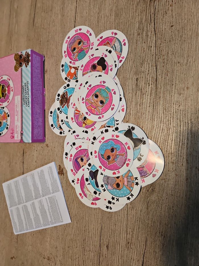 Jeu de 54 cartes geantes LOL Surpise, complet dans la boite - photo numéro 6