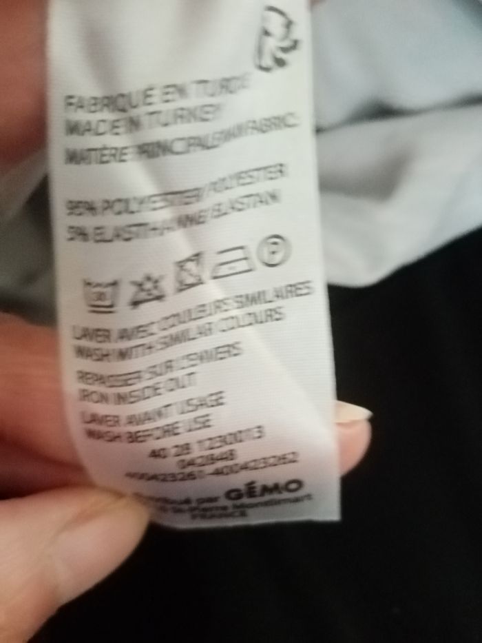 Short sport taille M  MARQUE GEMO - photo numéro 6