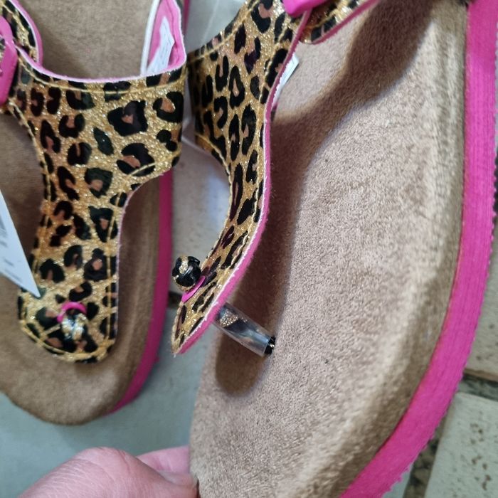 tongs été taille 33 - neuf - photo numéro 4