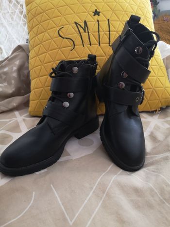 Chaussures de ville / bottines noirs kiabi pointure 36