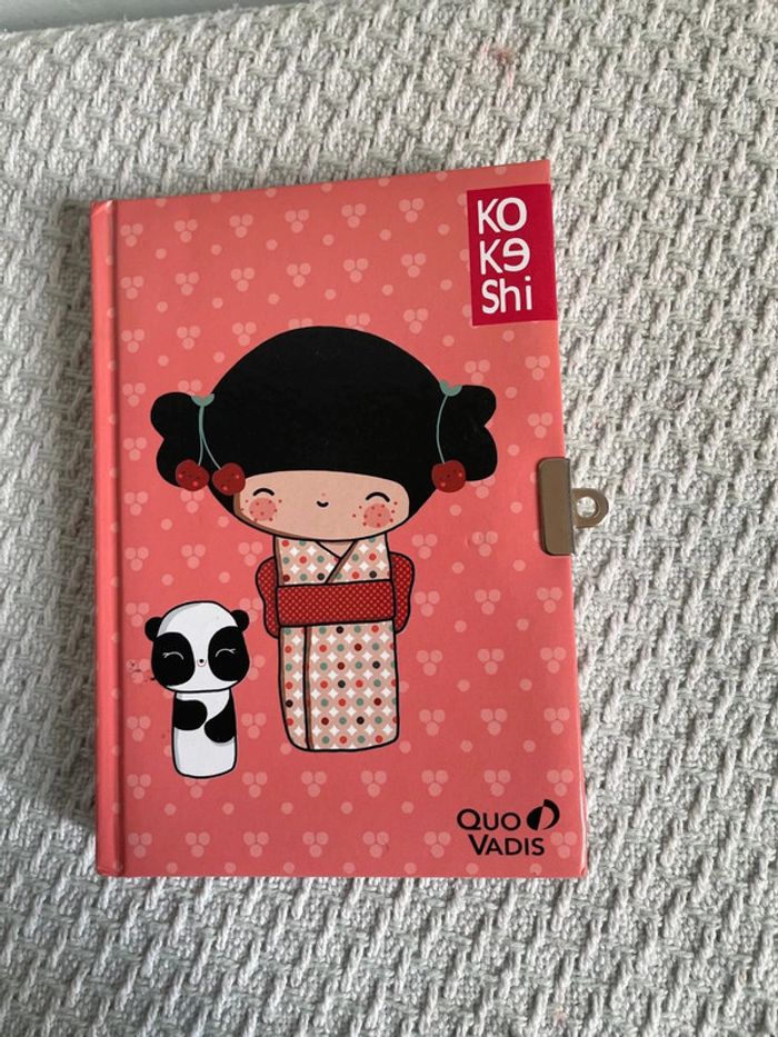 Très jolie journal Kokeshi. - photo numéro 2