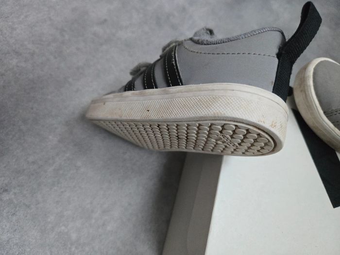 Basket tennis Adidas grise, 25 - photo numéro 5