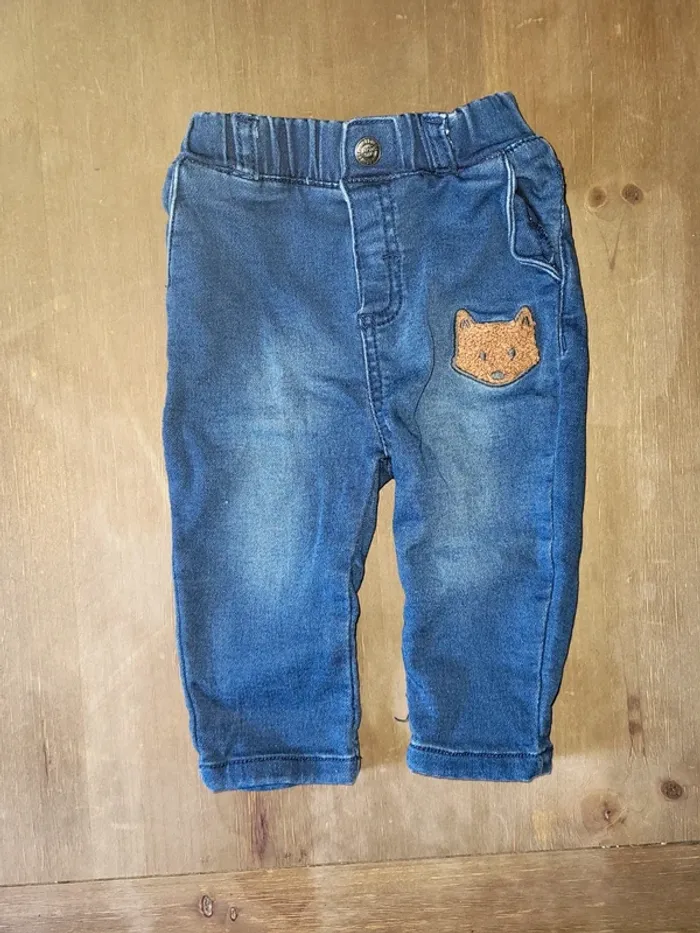 Lot de trois pantalon 6 mois - photo numéro 2