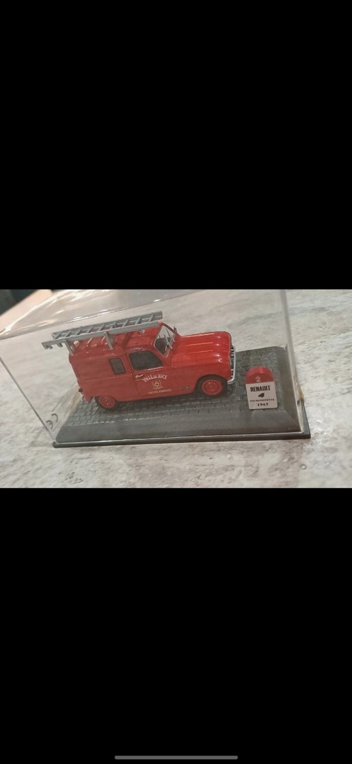 Voiture de collection - photo numéro 2