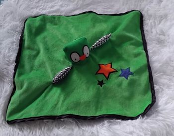 Grand doudou carré plat hiboux vert et bleu- étoiles- Jip