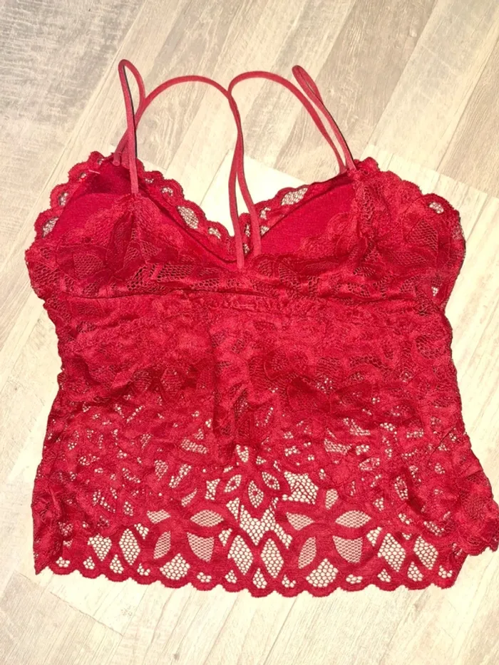Croc top dentelle couleur bordeaux - photo numéro 2
