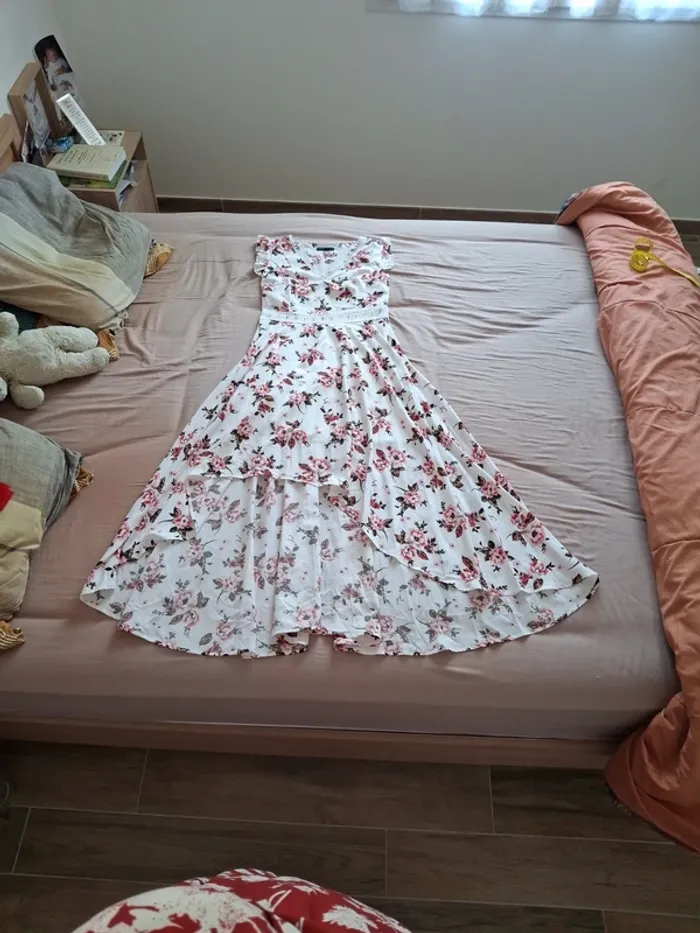 Robe d'été à fleurs - photo numéro 2