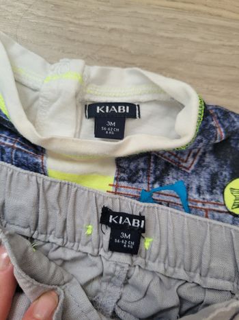 Ensemble t-sirt pantalon et bretelles