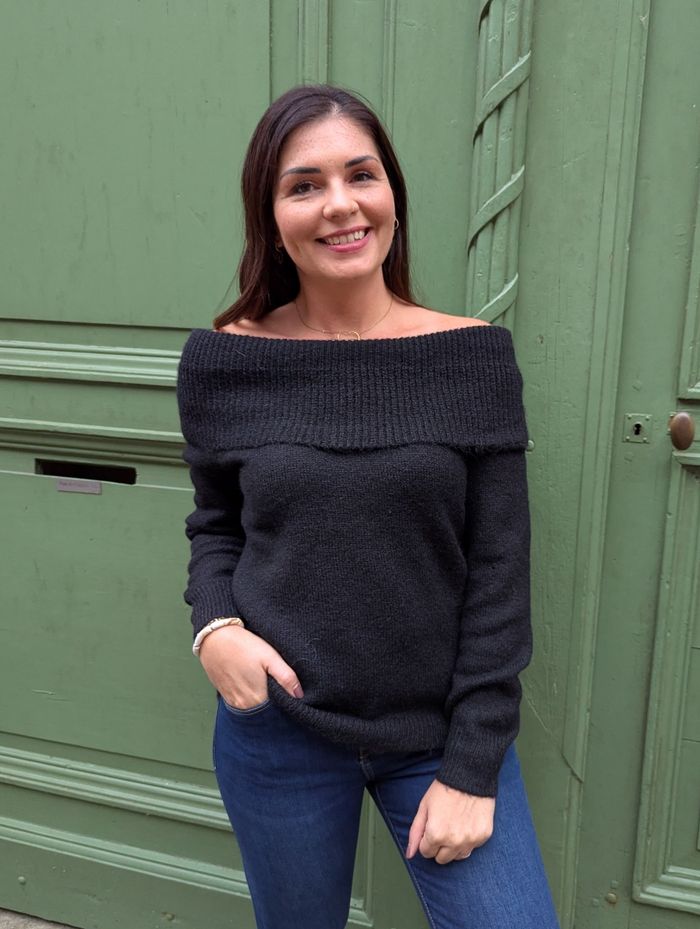 Pull Brest à revers sur épaules noir
Taille unique