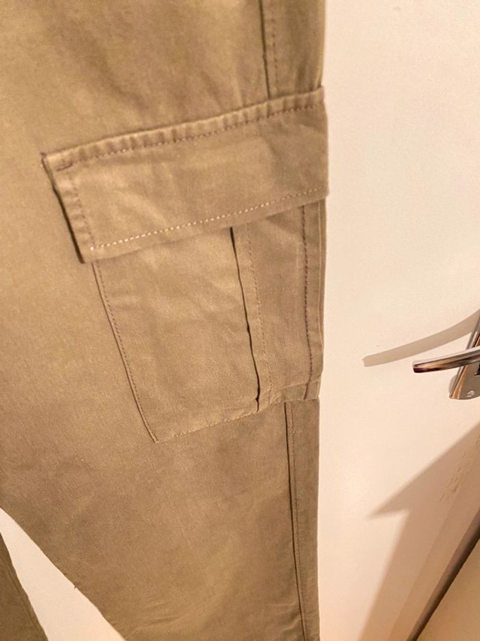 Pantalon cargo Stradivarius - photo numéro 4