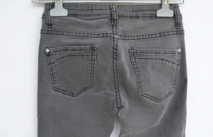 Pantalon noir - photo numéro 8