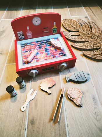 🥓 Dinette table d'éveil/activités barbecue et aliments en bois 