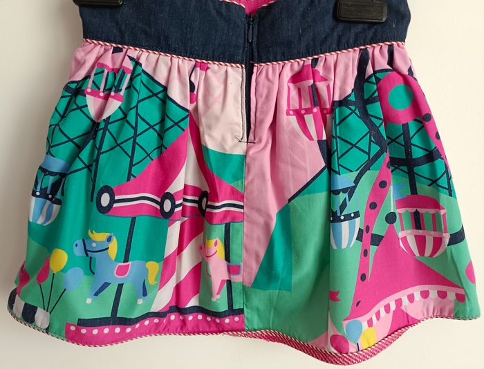 Lot de jupes et short en 5 ans - photo numéro 9