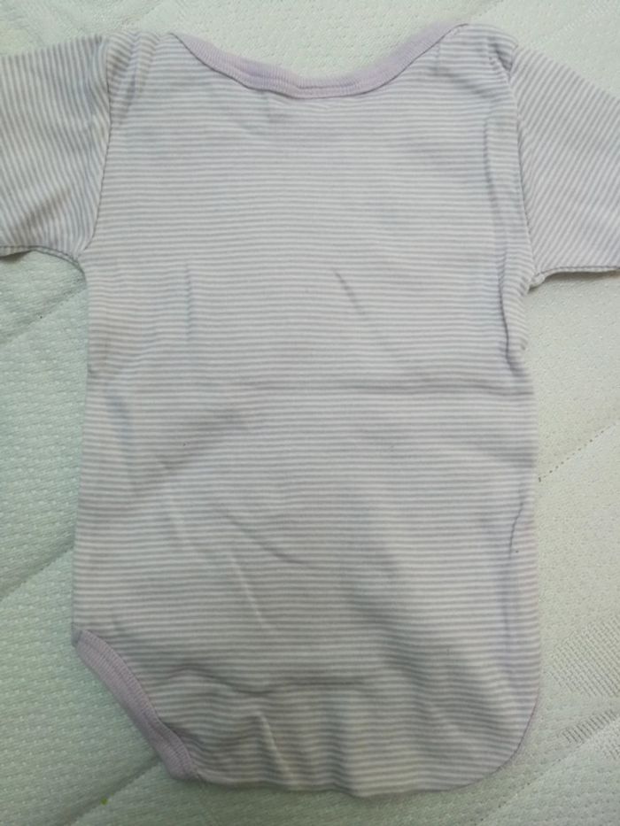 Lot de 3 bodies 6M - photo numéro 4