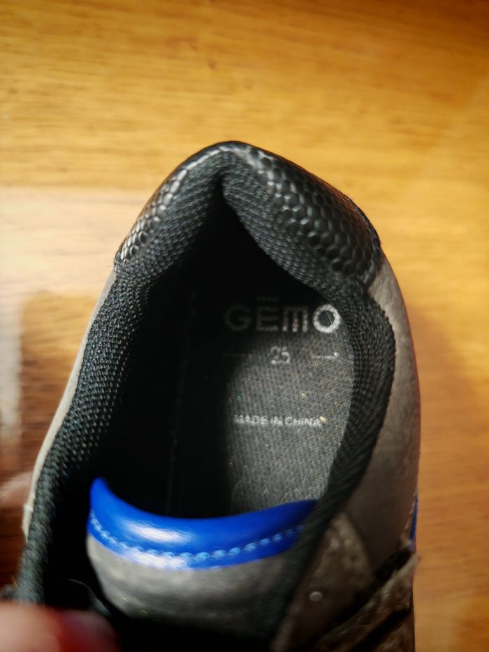 Baskets scratch taille 25 - photo numéro 4