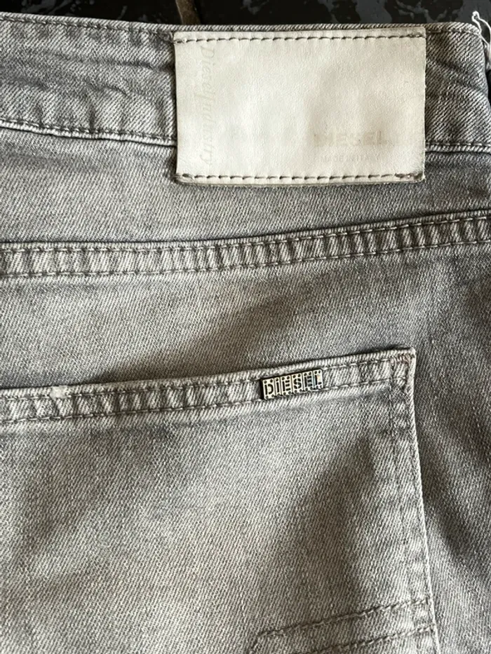 Jean diesel gris 48 - photo numéro 4
