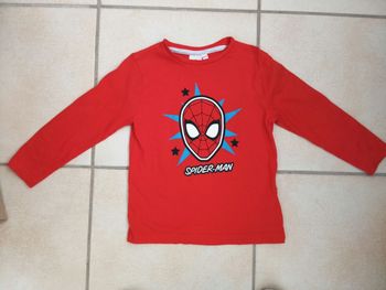 T-shirt Spiderman taille 3 ans