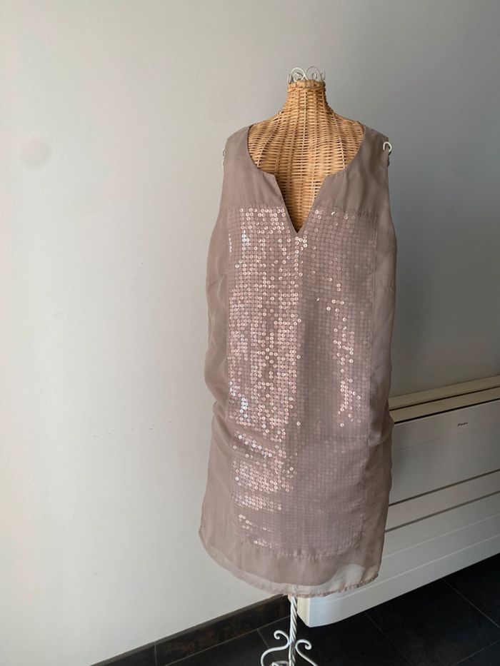 Robe Promod coupe droite en voile taille 38 beige avec sequins