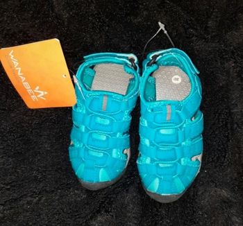 Sandalette bleu wanabee taille 20/21 été neuve