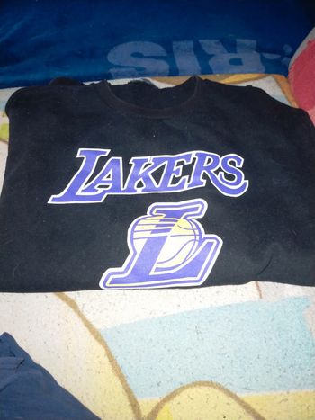 Pull  Lakers