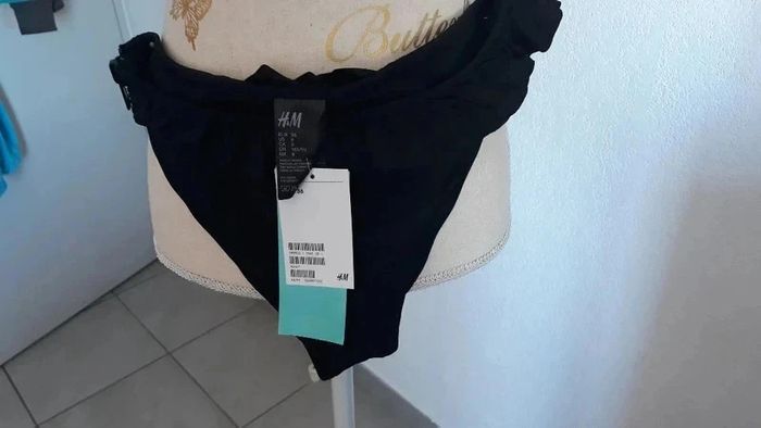 maillot de bain H&M T.36 tout neuf - photo numéro 4