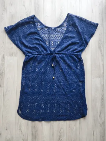 Robe de plage dentelle marine